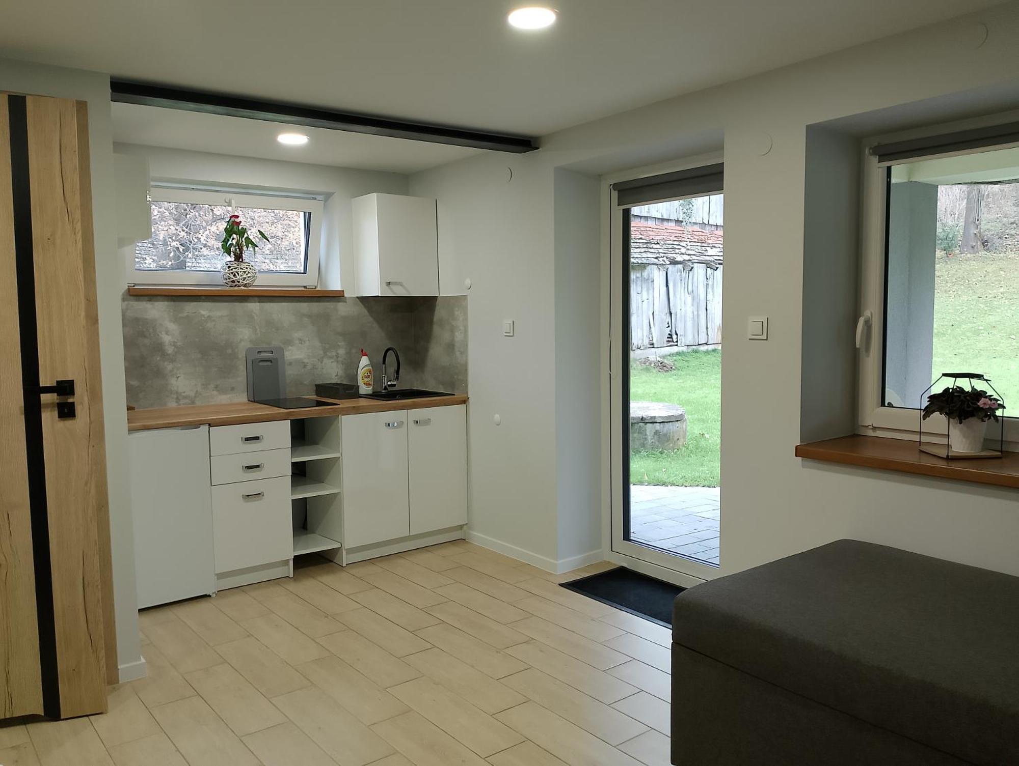 Apartament Z Ogrodem I Przemyśl Buitenkant foto